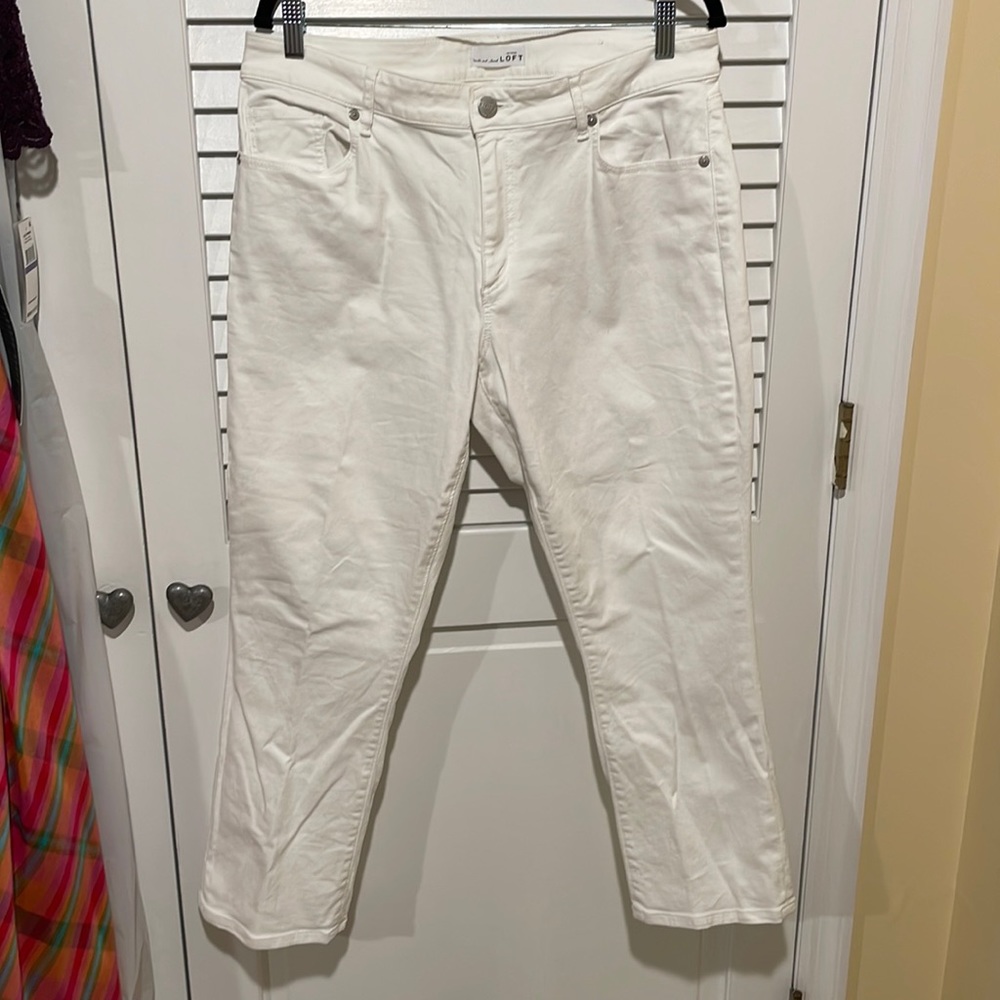 Loft curvy kick crops size 12 white